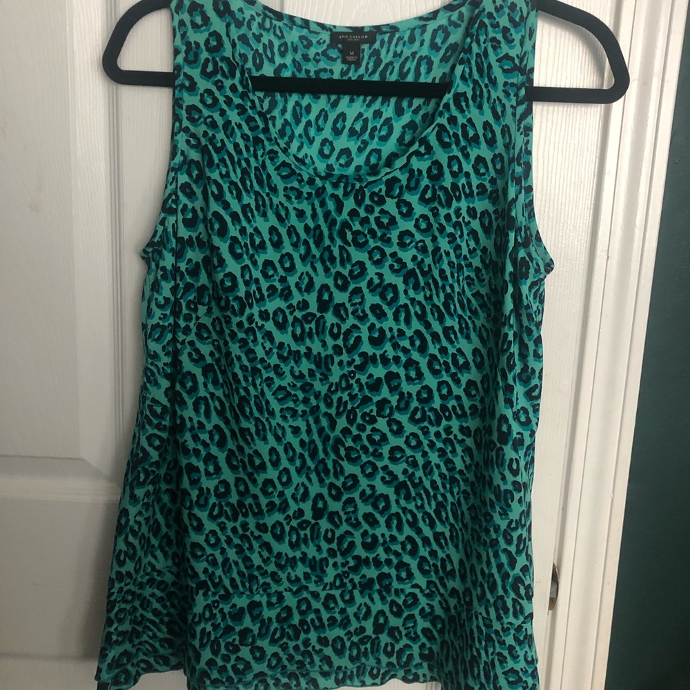 EUC Ann Taylor Leopard Print Ruffle Hem Tank SZ M
